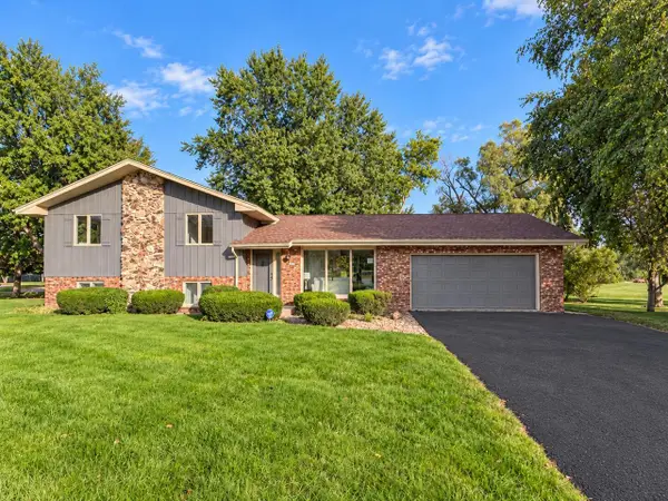 11040 N Riverland COURT, Mequon, WI 53092