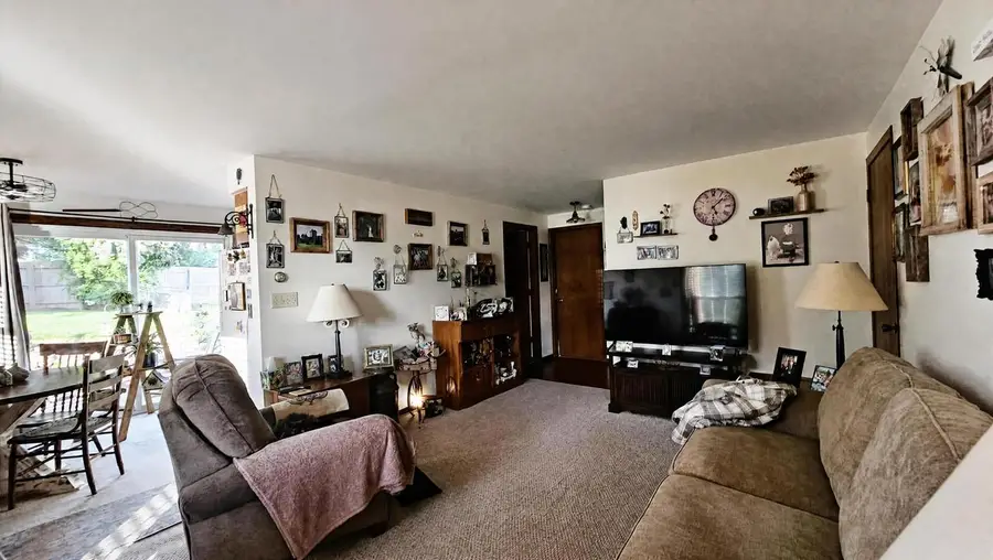 3933 Country PLACE #A, Sheboygan, WI 53081 - #3