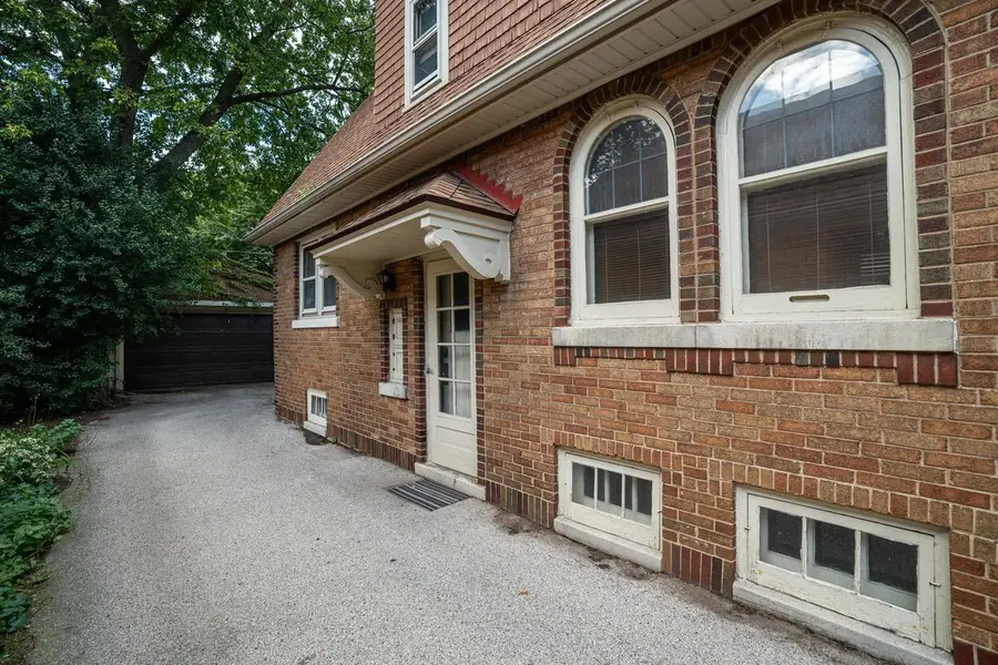 2635 N 68th STREET #2637, Wauwatosa, WI 53213 - #2