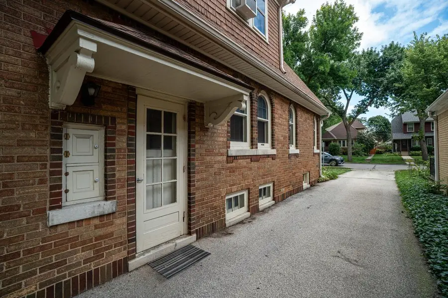 2635 N 68th STREET #2637, Wauwatosa, WI 53213 - #3