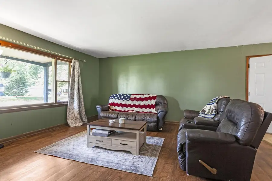 891 E Daffodil LANE, Beloit, WI 53511 - #3