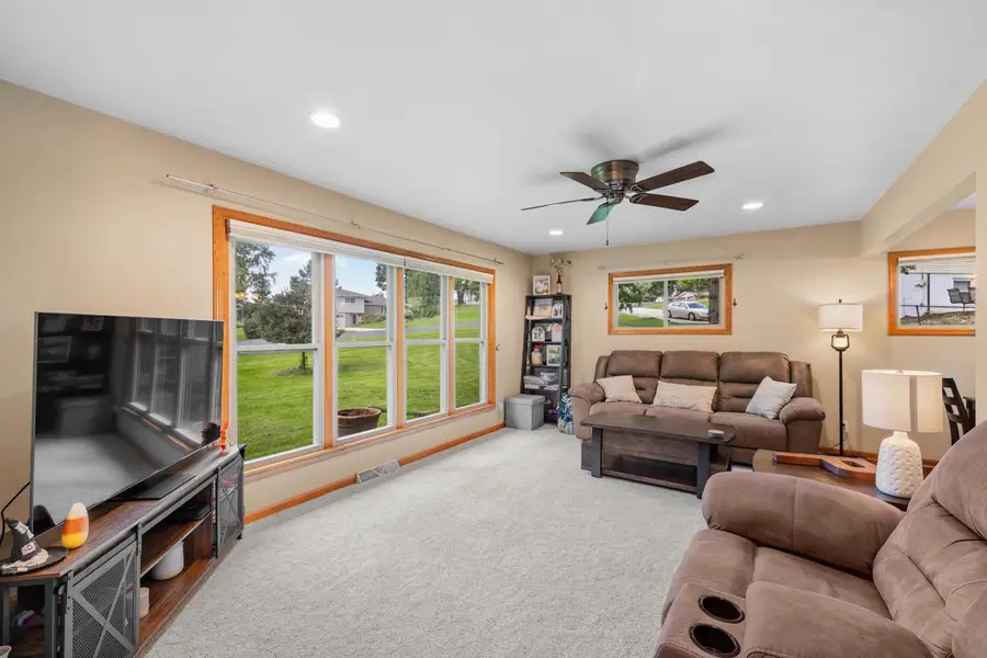 W262S3300 Ridge ROAD, Waukesha, WI 53189 - #2