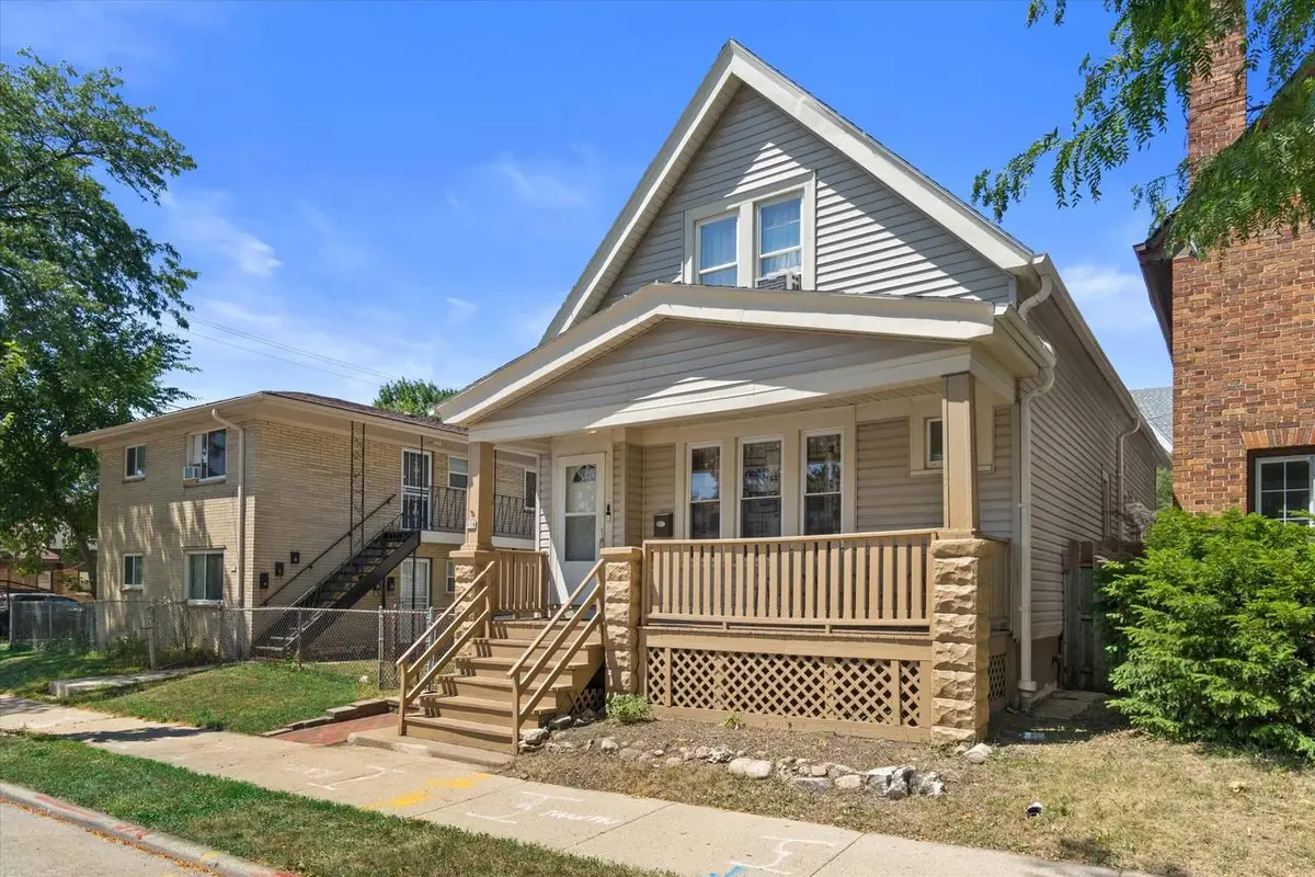 806 Lapham BOULEVARD, Milwaukee, WI 53204 - #1