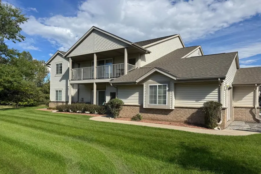 859 E Loos STREET #2, Hartford, WI 53027 - #3