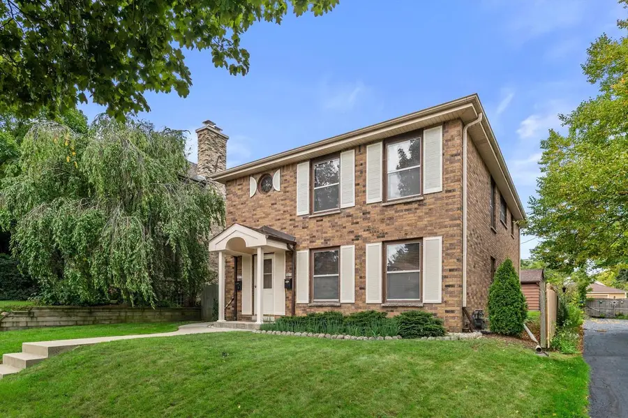 3215 S Indiana AVENUE #3217, Milwaukee, WI 53207 - #2