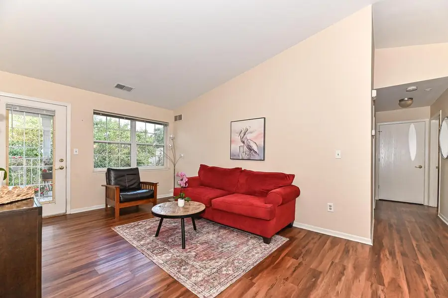 7984 N 107th STREET #5, Milwaukee, WI 53224 - #3