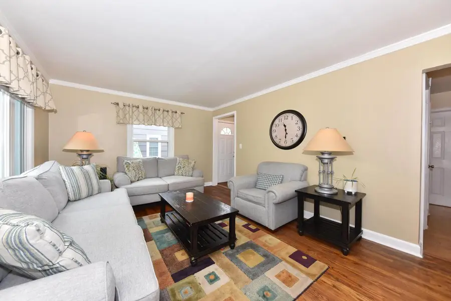 3049 N 90th STREET, Milwaukee, WI 53222 - #3