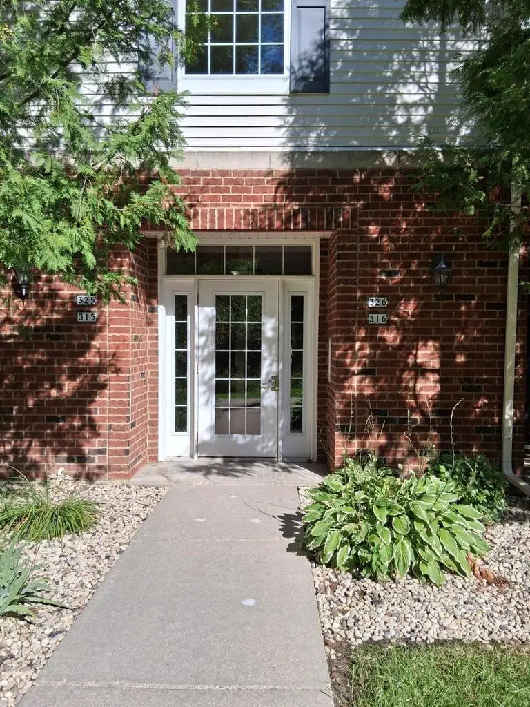 2030 Rainbow Lake LANE #316, West Bend, WI 53090 - #2