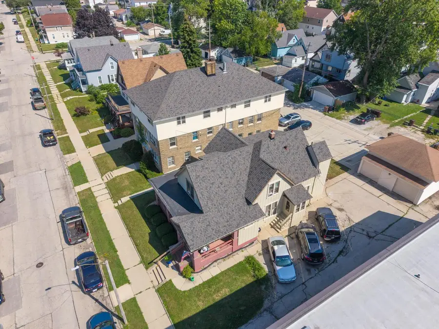 919 Minnesota AVENUE, South Milwaukee, WI 53172 - #3