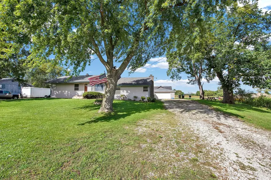S92W22440 Henneberry AVENUE, Big Bend, WI 53103 - #2