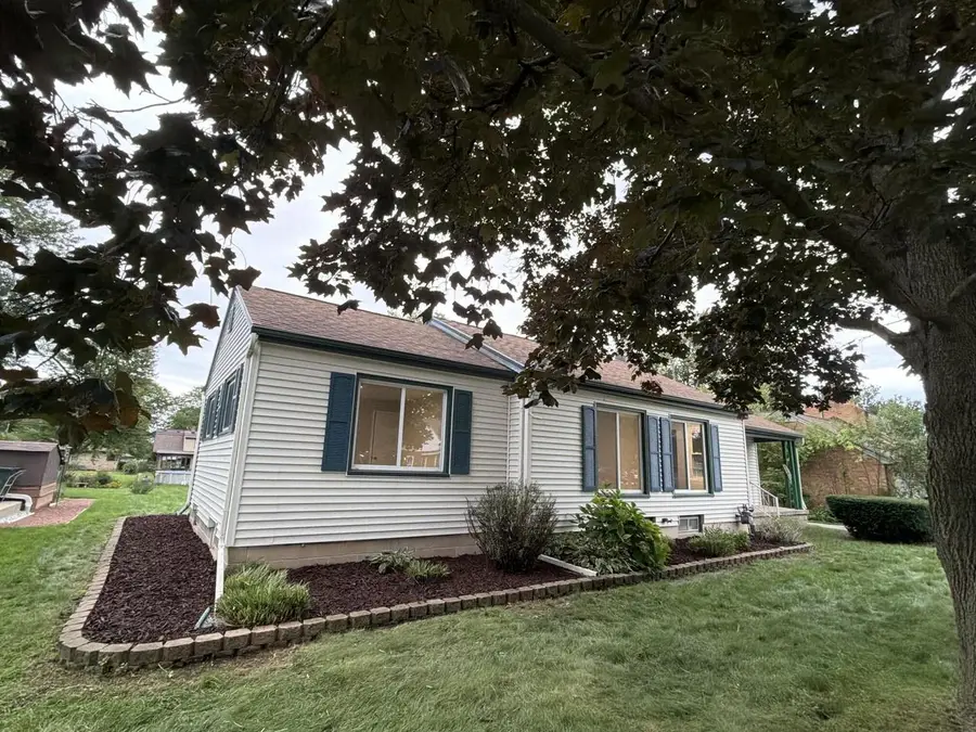 4550 N 103rd STREET, Wauwatosa, WI 53225 - #2
