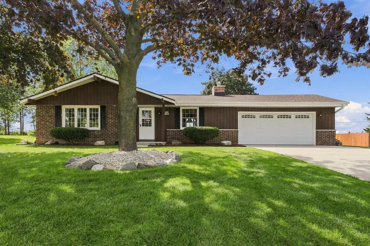 W174N9847 Wendy LANE, Germantown, WI 53022 - #1