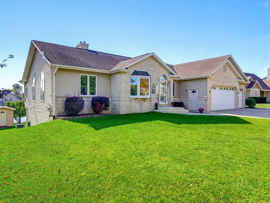 3681 W Jerelin DRIVE, Franklin, WI 53132 - #3