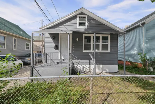 917 S 9th STREET, Milwaukee, WI 53204