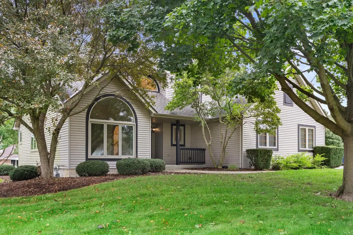 1661 Wood Ridge LANE, Burlington, WI 53105 - #1