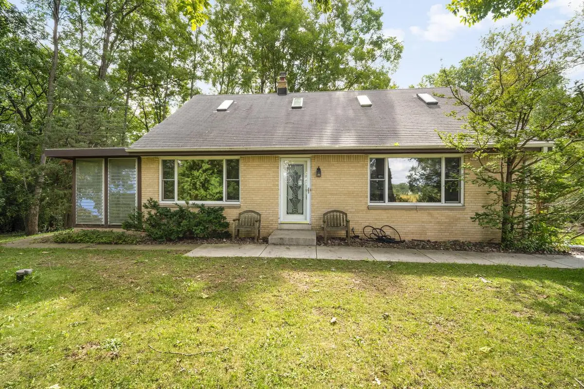N55W26675 Lisbon ROAD, Sussex, WI 53089 - #1