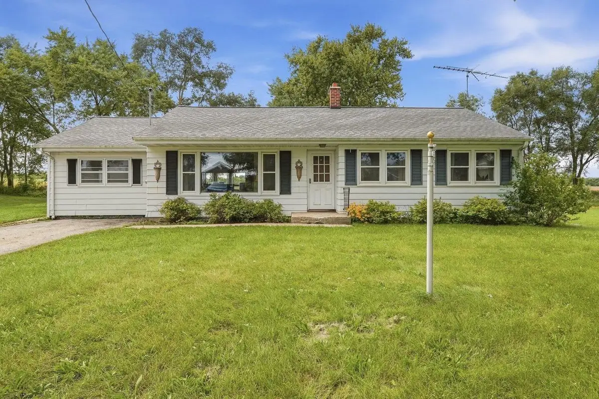 N7867 Townline ROAD, East Troy, WI 53120 - #1