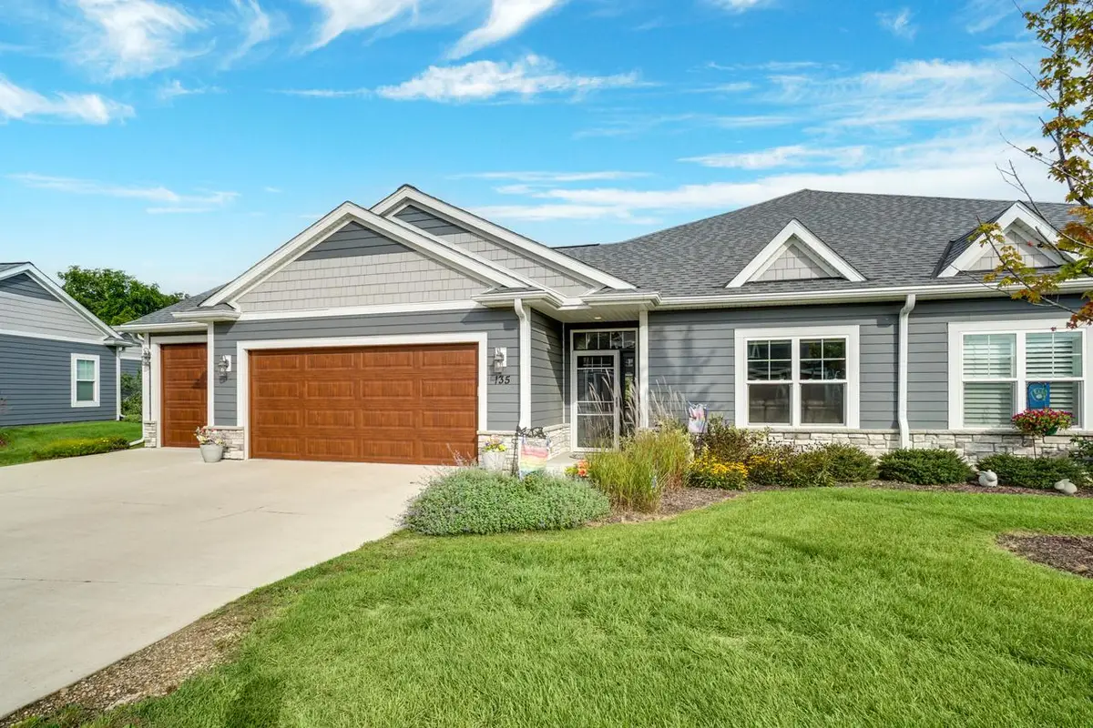135 Phantom Lake COURT, Mukwonago, WI 53149 - #1