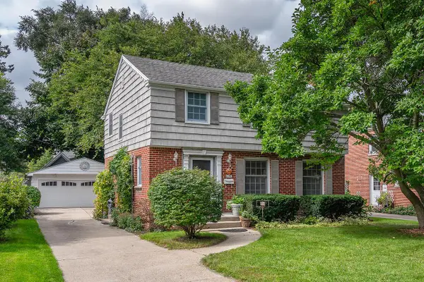 6041 N Santa Monica BOULEVARD, Whitefish Bay, WI 53217