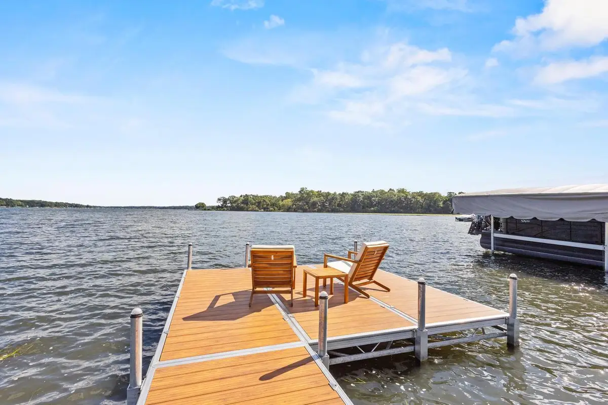 3906 Country Lane DRIVE, Delavan, WI 53115 - #1