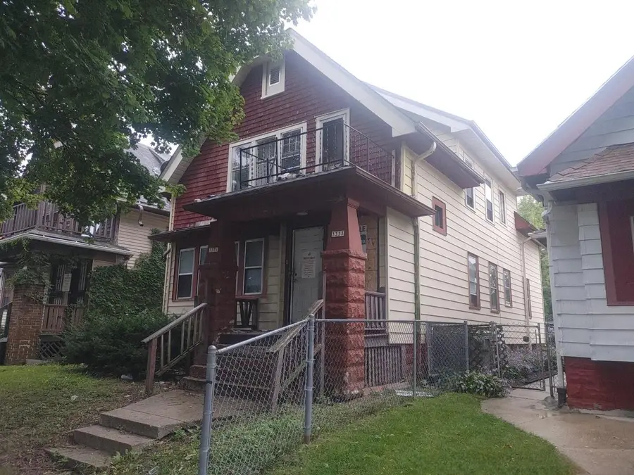 3331 N 17th STREET #3333, Milwaukee, WI 53206 - #2