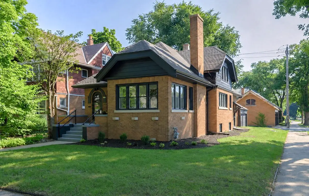2804 N 44th STREET, Milwaukee, WI 53210 - #1