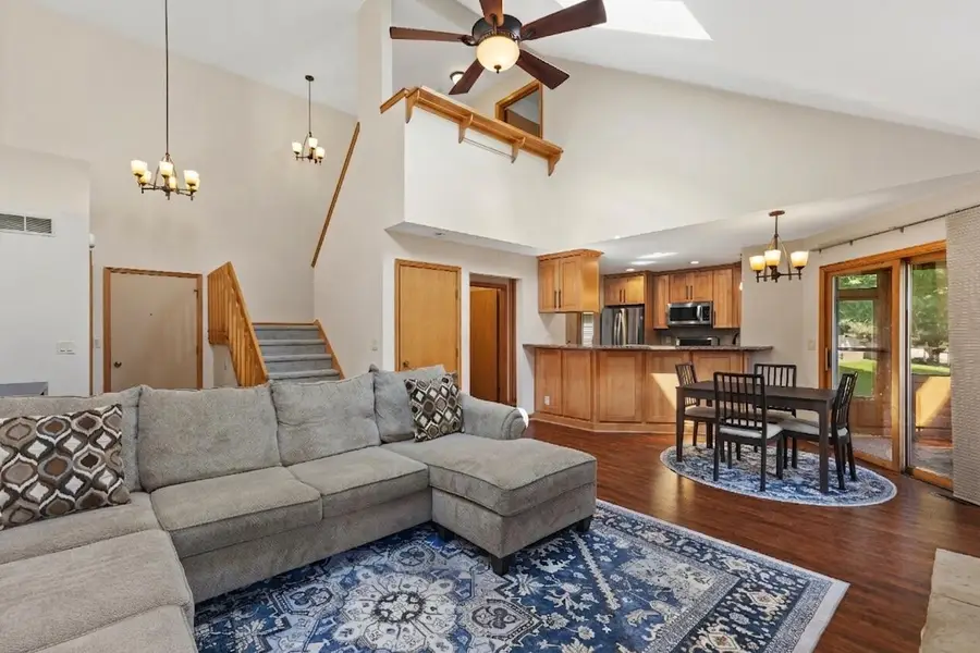 W232N6140 Teakwood COURT, Sussex, WI 53089 - #3