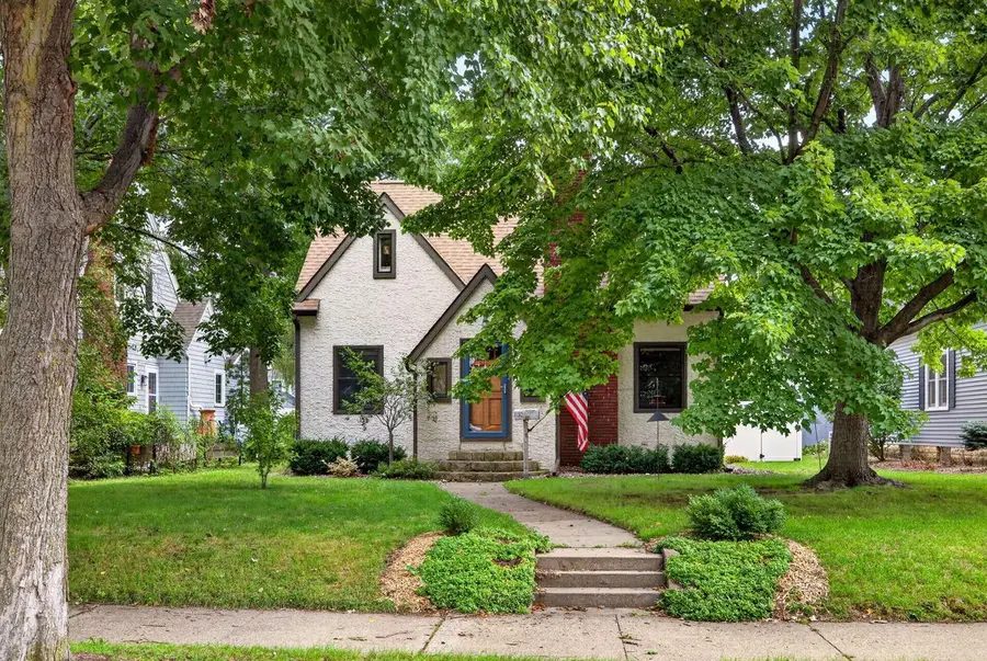 416 22nd STREET N, La Crosse, WI 54601 - #2