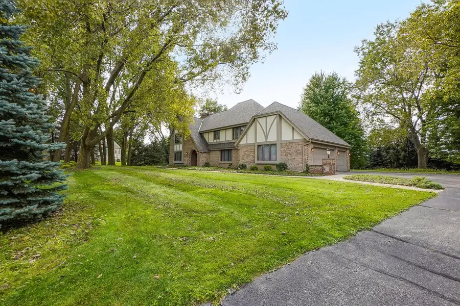 N26W30851 Golf Hills DRIVE, Pewaukee, WI 53072 - #3