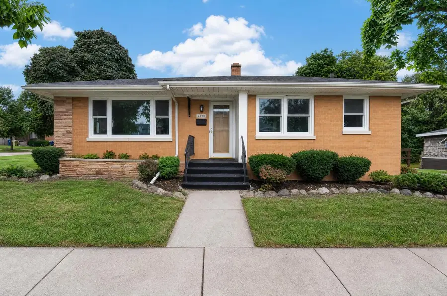 2320 51st STREET, Kenosha, WI 53140 - #2