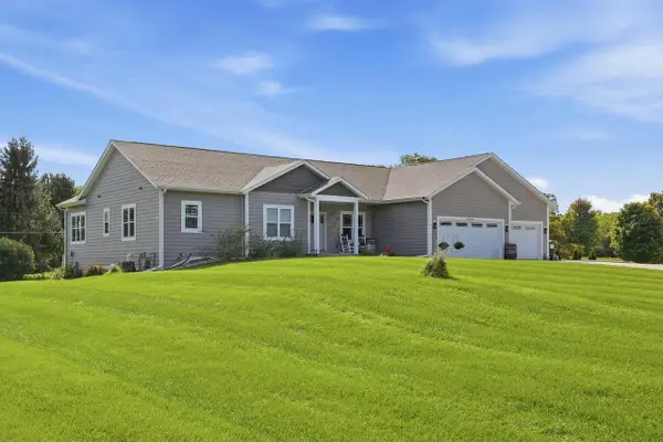 N120W20255 Dolores COURT, Germantown, WI 53022