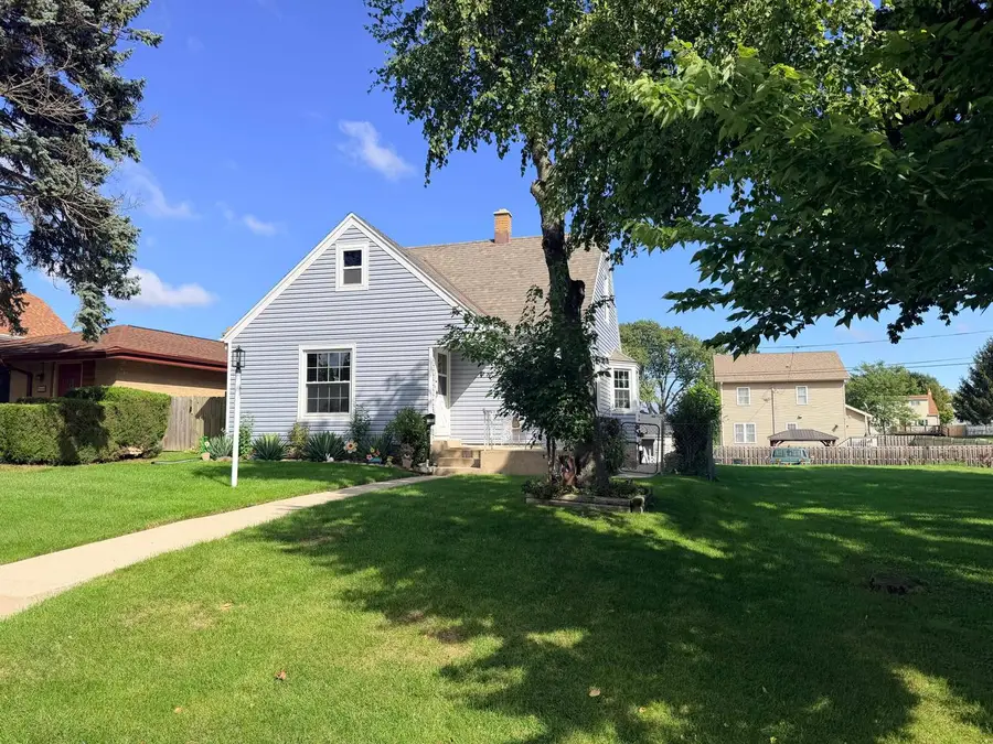 3668 S 34th STREET, Greenfield, WI 53221 - #2