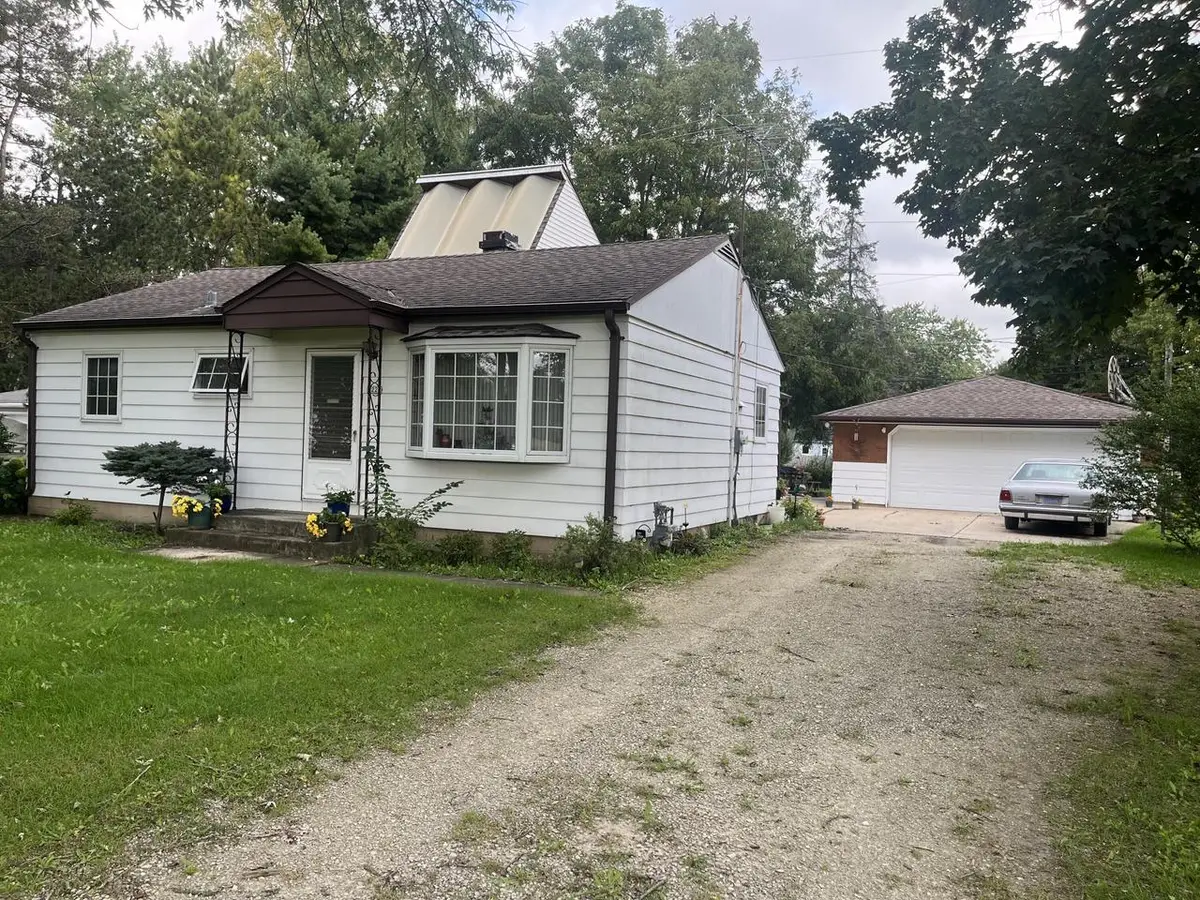 1224 E Alan ROAD, Oak Creek, WI 53154 - #1