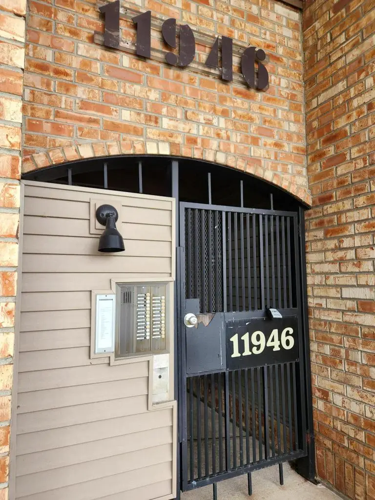 11946 W Mill ROAD #3, Milwaukee, WI 53225 - #2
