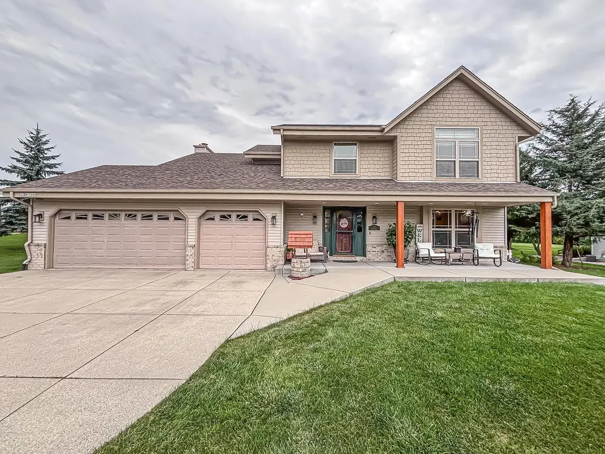 N73W15494 Paseo LANE, Menomonee Falls, WI 53051 - #1