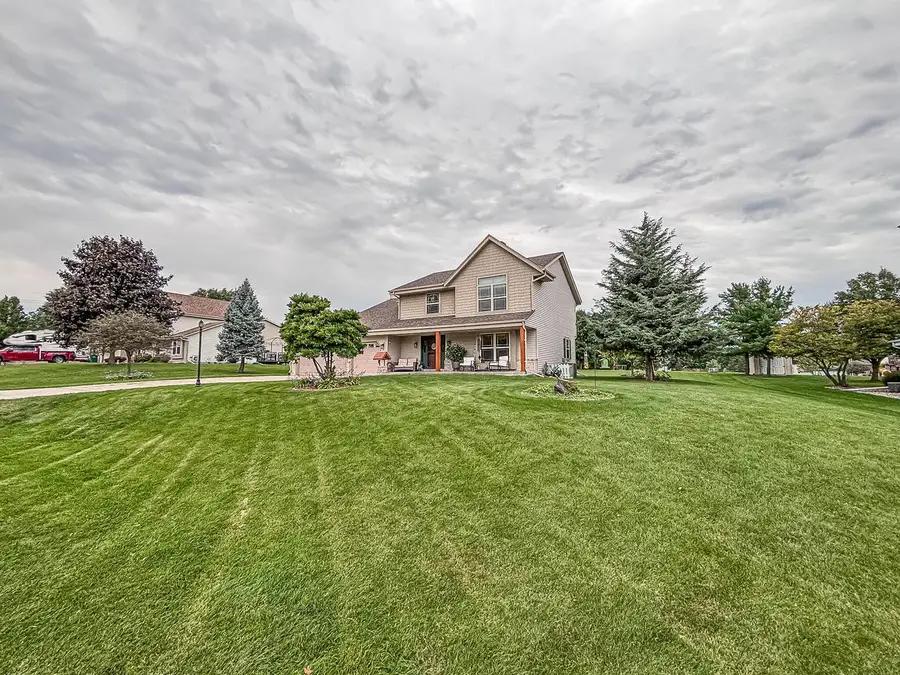 N73W15494 Paseo LANE, Menomonee Falls, WI 53051 - #2