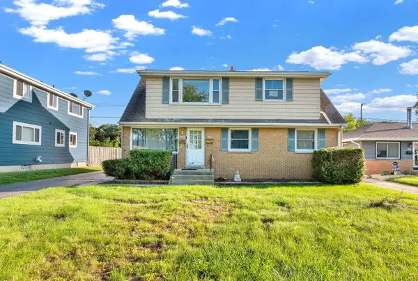 3905 E Klieforth AVENUE #3907, Cudahy, WI 53110