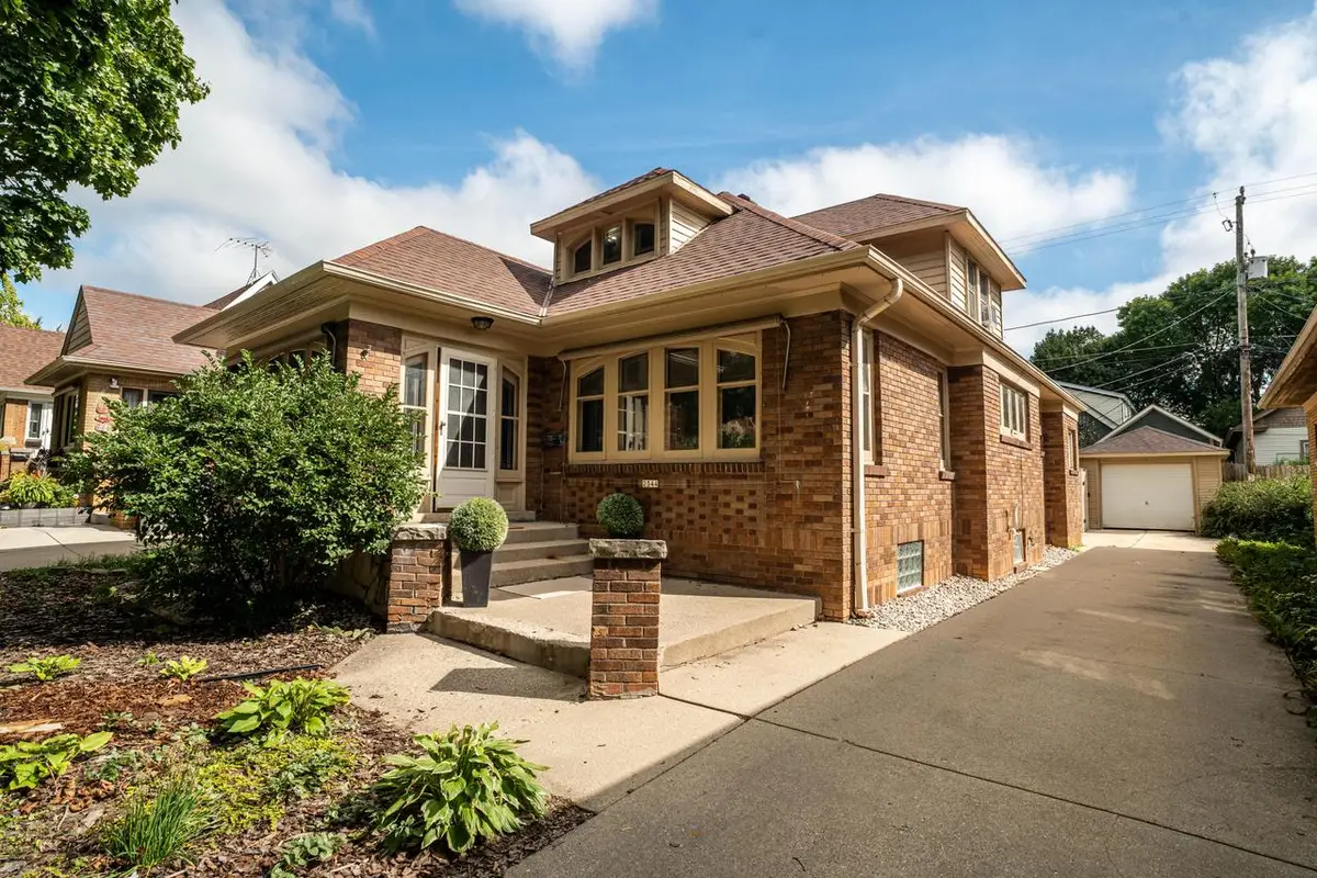 2344 N 60th STREET, Milwaukee, WI 53210 - #1