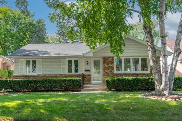 551 N 93rd STREET, Milwaukee, WI 53226