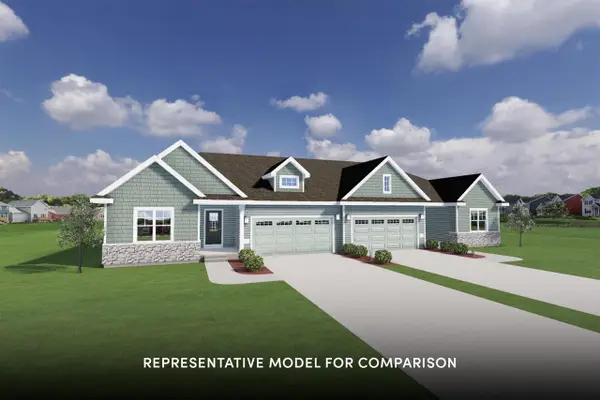 1100 Elderberry ROAD, Oconomowoc, WI 53066