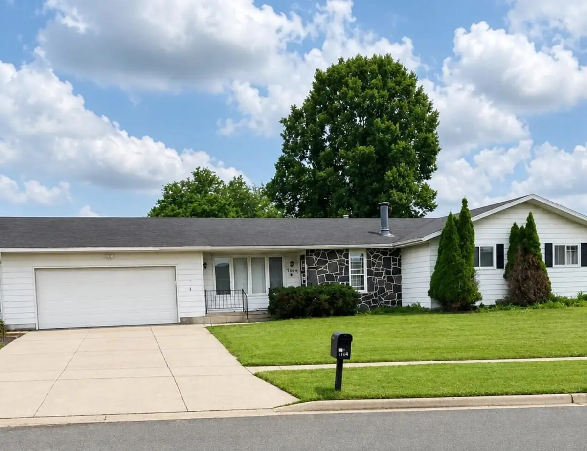 309 S Klein DRIVE, Waunakee, WI 53597 - #1