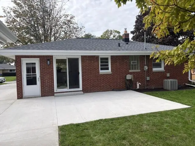 4428 S 63rd STREET, Greenfield, WI 53220 - #3