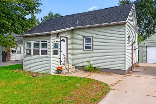 1030 S Evergreen STREET, Shawano, WI 54166