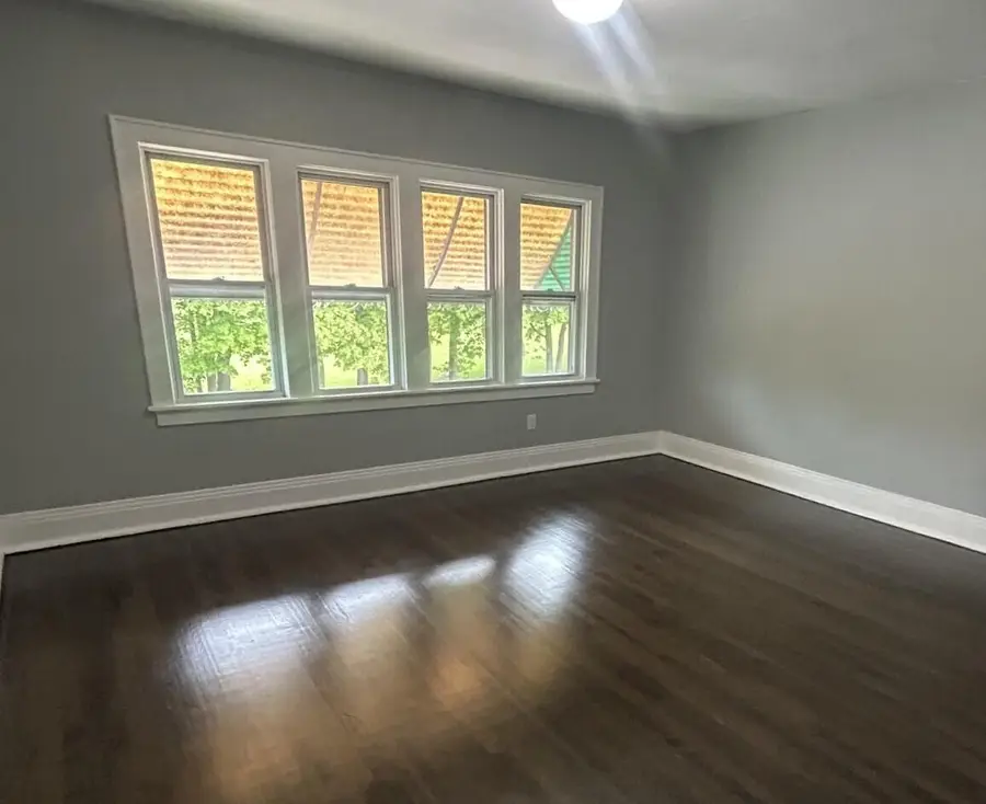 2134 W Lincoln AVENUE, Milwaukee, WI 53215 - #2