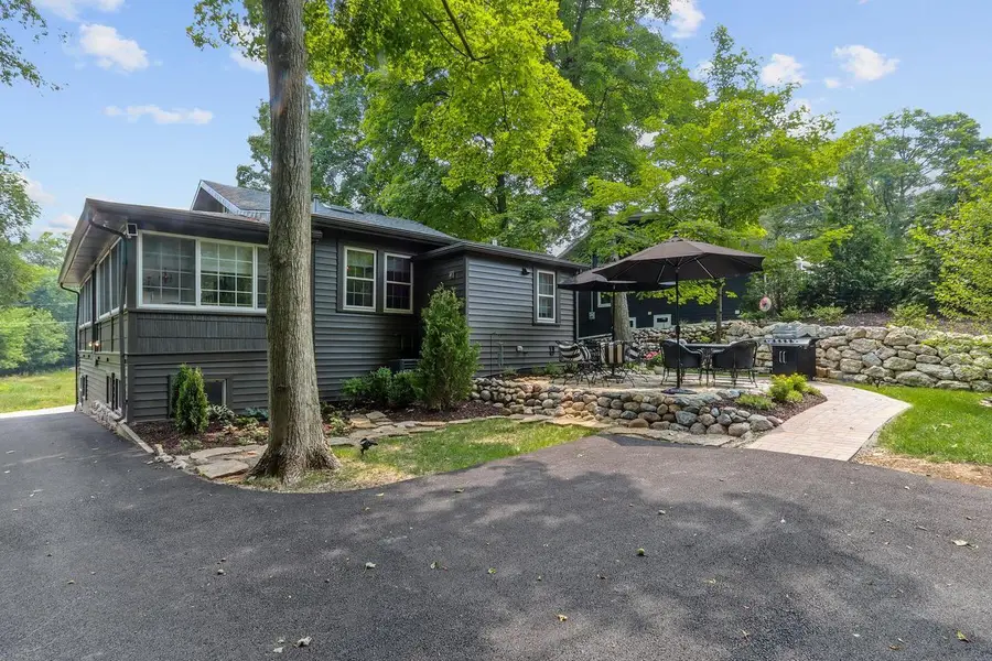 20 Collie STREET, Williams Bay, WI 53191 - #2