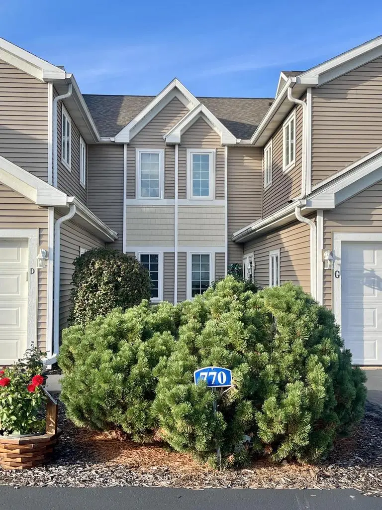 770 Bridlewood DRIVE #6103E, Hartford, WI 53027 - #1