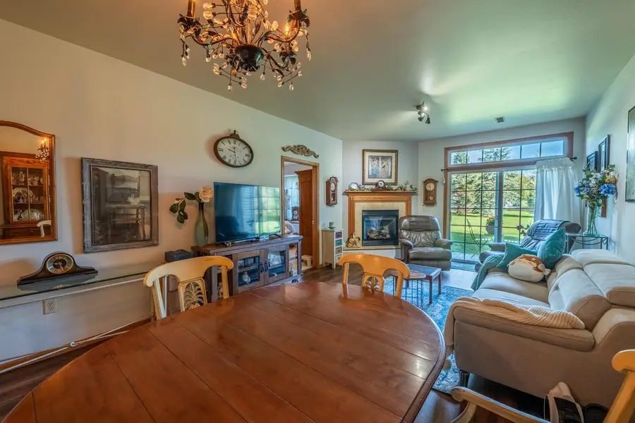 770 Bridlewood DRIVE #6103E, Hartford, WI 53027 - #3