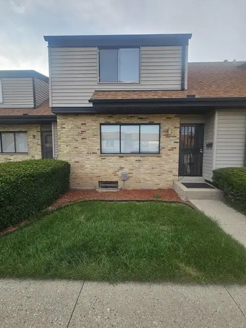 6556 N Bourbon STREET, Milwaukee, WI 53224