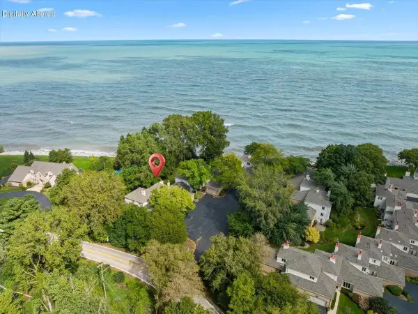 700 Waters Edge ROAD #2, Racine, WI 53402