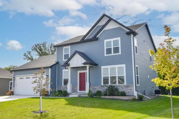 W228N7937 Timberland DRIVE, Sussex, WI 53089
